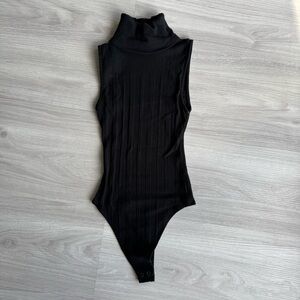 American Eagle Outfitters Charcoal Ribbed Bodysuit